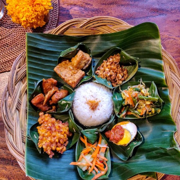 Meet your Posher, Celest - Picture 13 of 14